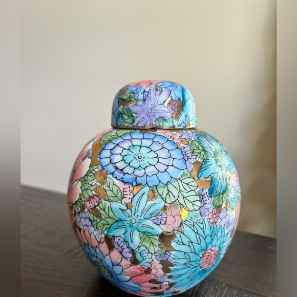 Vintage Fine Chinese Porcelain Thousand Flowers Ovoid Covered Ginger Jar Vase - Picture 2 of 16